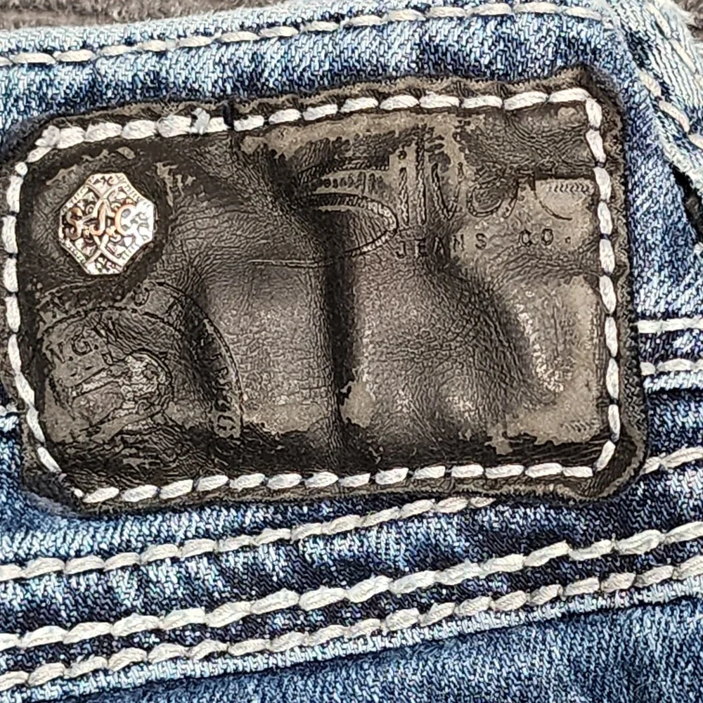 Silver Jeans Suki Flap Jeans Women 27 Blue Distressed Mid Rise Bootcut Denim